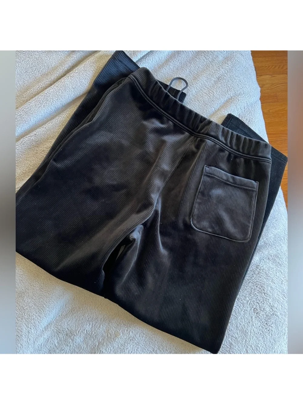 Alo Yoga Unisex Black Velour Baller Pants Large